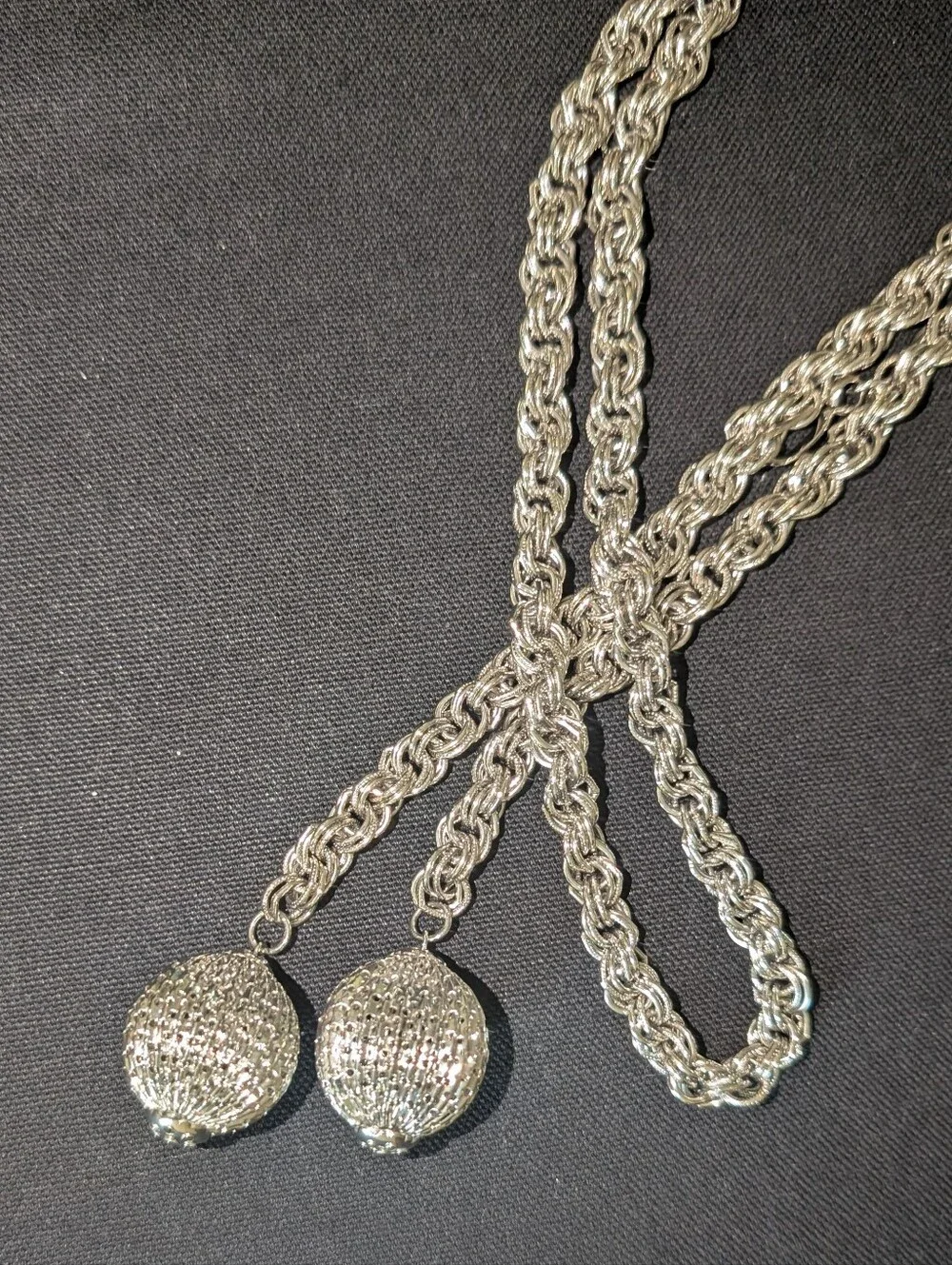 Vintage Vibe Silvertone 1970's Chain Belt
